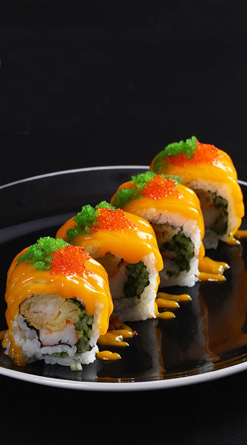 rollo de sushi rellenado